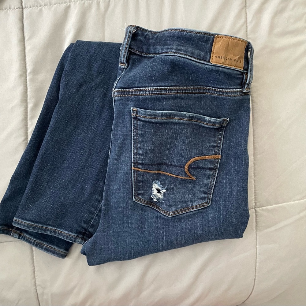American Eagle distressed skinny jeans